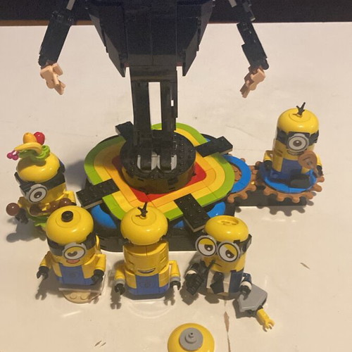 Lego Despicable Me 4 Gru & Minions set like new