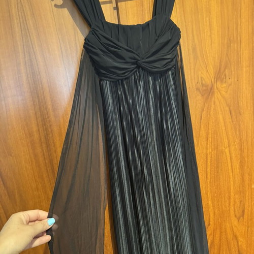 Black dress like new, sizes M and L