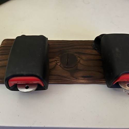 Wall-mounted key holder for car and motorcycle handmade