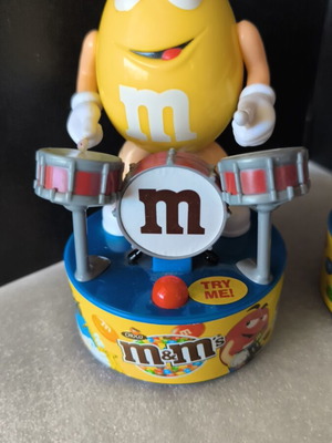 M&M's Rockstar collectible musical toys like new, set of two