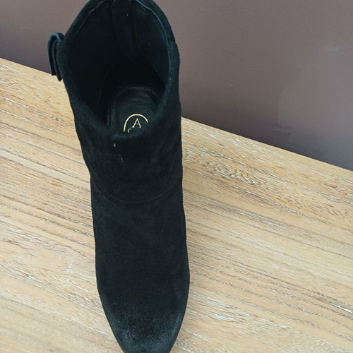 Ash black suede ankle boots with side fringe and zipper, 7 cm heel