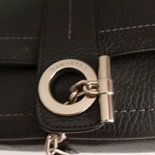 Lamarthe crossbody bag like new, black