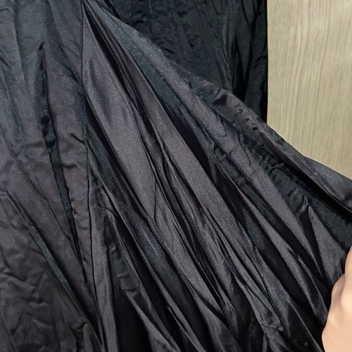 Satin black skirt large used