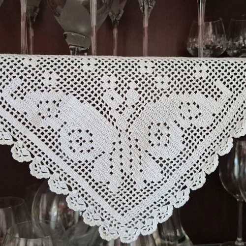 Crocheted napkins new, set of 6 white pieces