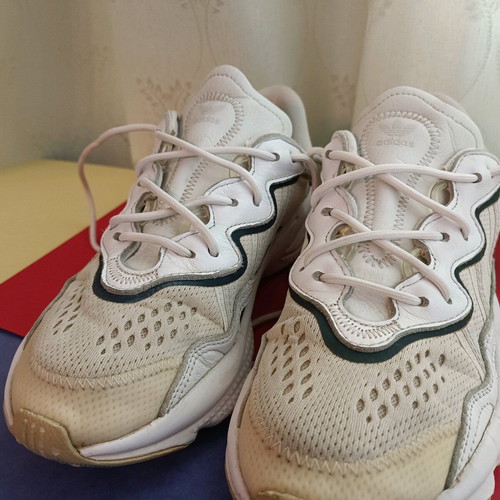 Adidas Ozweego Running Sneakers used, Cloud White Grey One, Size 40.5