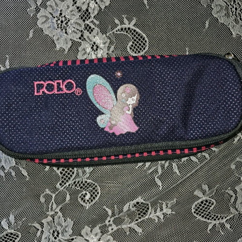 Polo pencil case used with paints and many compartments
