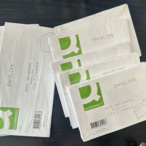 Envelopes new, 7 packs of 25 pcs, sizes 11.4x22.9 and 11.4x16.2 cm