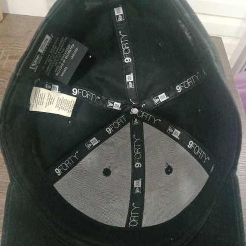 New Era LA cap like new, adjustable and comfortable
