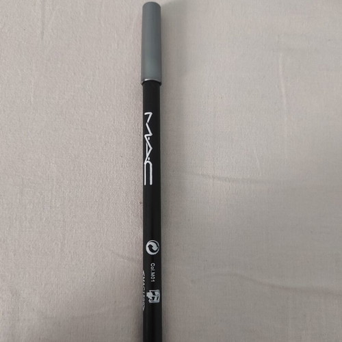 MAC Black Eye-Lip Liner Pencil with Aloe Vera and Vitamin E