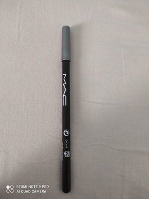 MAC Black Eye-Lip Liner Pencil with Aloe Vera and Vitamin E