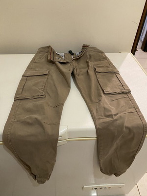 Beige cargo jeans size 48 collection