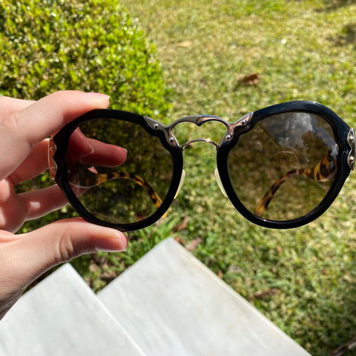 Prada Minimal Baroque sunglasses like new, luxury design