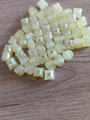 Acrylic beads 10mm square iridescent pale yellow, pack of 57