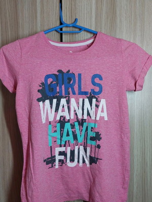 Pepperts kids t-shirt like new for 9/10 years pink multicolor