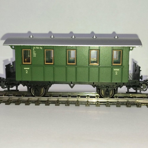 Marklin 4039 passenger wagons set of 4 new
