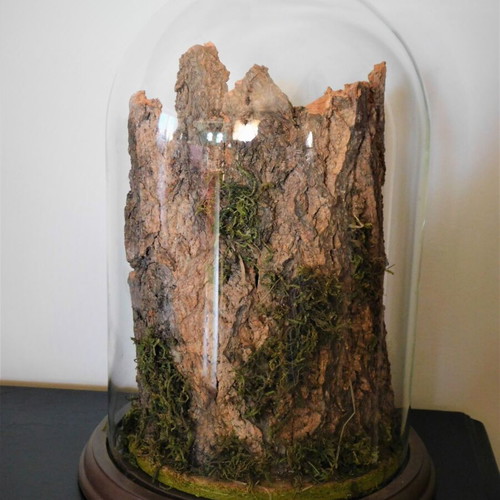 Nativity scene used with domed glass cover Christmas decoration