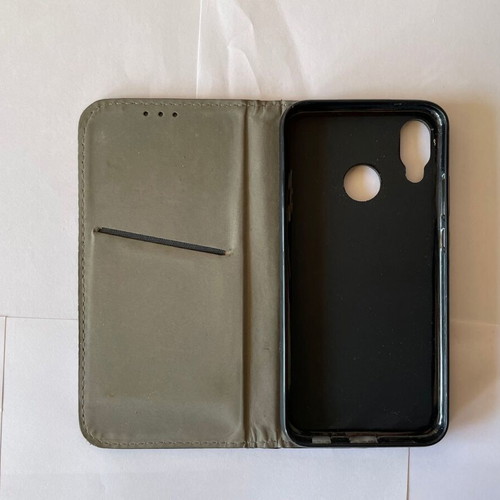 Huawei P20 Lite 4GB/64GB μεταχειρισμένο, μαύρο, με κίτρινη γραμμή στην οθόνη