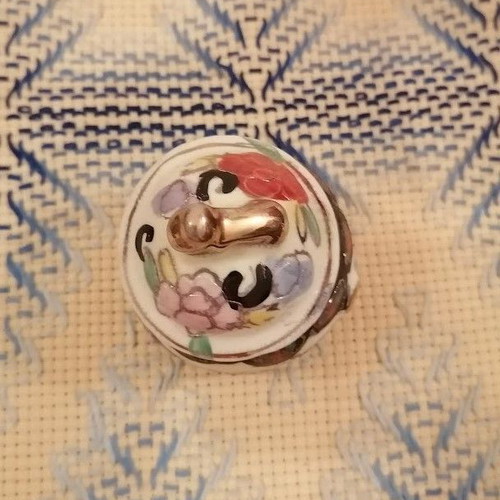 Vintage Japanese Satsuma Miniature Jar 8cm