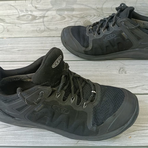 Keen Dry N 38.5 Waterproof sneakers used, black, sport style