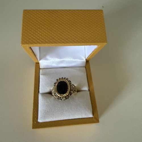 Gold-plated 925 ring with black stone and diamonds