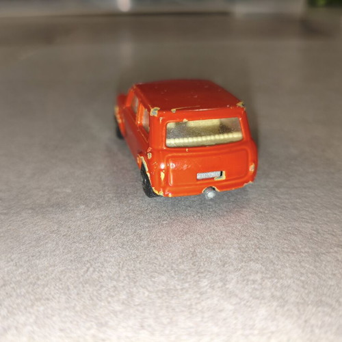 Matchbox Series No 29 Superfast Racing Mini diecast car, 1970
