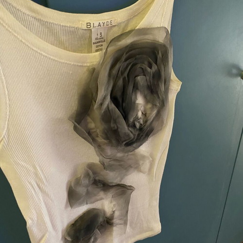 T shirt with tulle flower used, white, size S