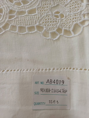 Bed sheet set with embroidery new