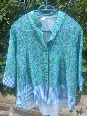 Shirt unused with mao collar and trois-quarts sleeves, one size, blue and green