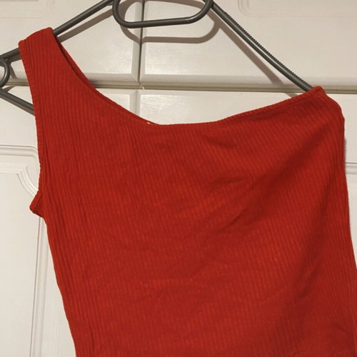 Red one-shoulder blouse like new by Ths Fashion