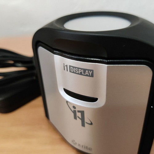 i1-Display Pro color calibration device like new