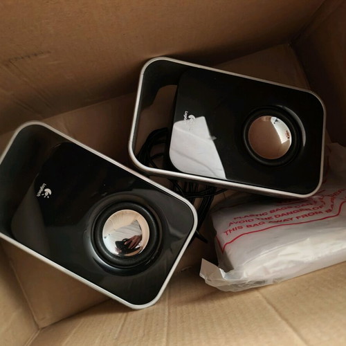 Logitech Stereo Speaker System new
