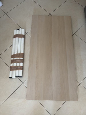 Бюро IKEA LAGKAPTEN 120×60 см употребявано, ефект дъб с бели метални крака ADILS