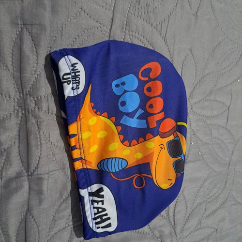 Children's swimming cap with dinosaur design new