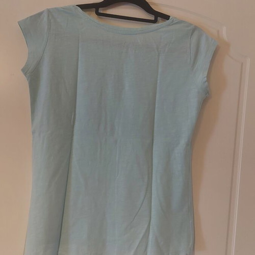 Stradivarius turquoise t-shirt like new, size M