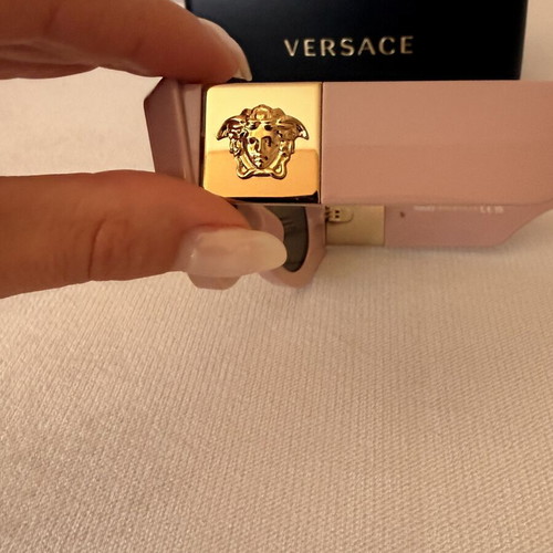 Versace VE4466U sunglasses like new, pink with Medusa detail