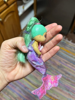 Magic Merbabies Jade doll 2001