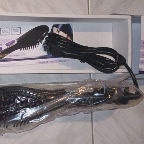 IGIA Pro-Line Ceramic Hair Straightening Brush new