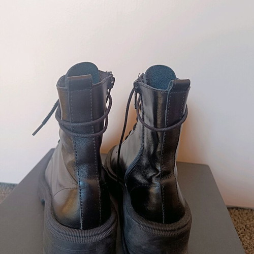 Fratelli Petridi leather black ankle boots like new, size 36-37