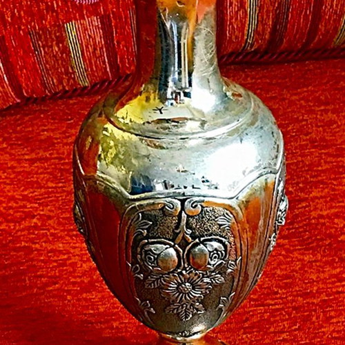 Antique intricately carved metal vase like new (silver-plated)