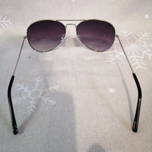 Zippo aviator sunglasses with silver frame like new