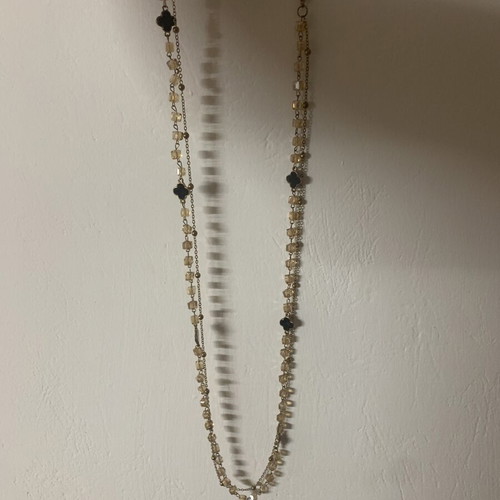 Long double necklace like new with Alhambra motifs, black and beige