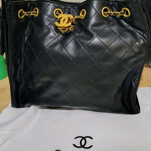 Chanel Caviar Shoulder Bag New Genuine Leather With Case