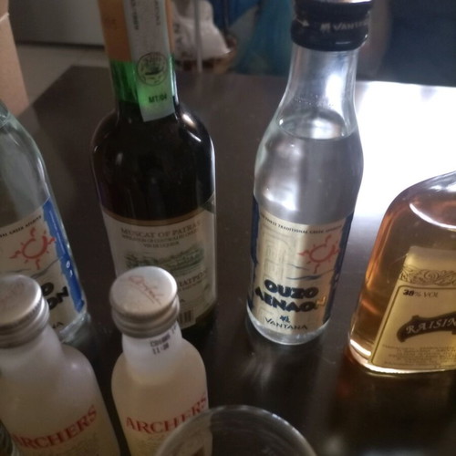 Set of 19 very old mini drinks new, sealed with two new mini glasses