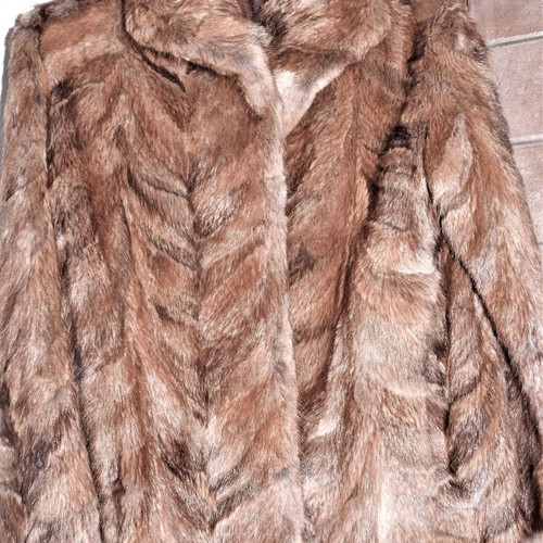 Calf fur used short brown-beige coat