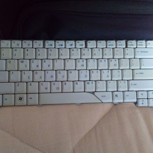 Acer Aspire keyboard used, compatible with multiple models