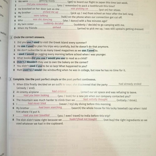 Ultimate English B2 Teacher's Pack with 3 books like new