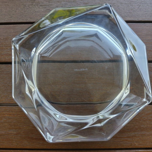 Villeroy & Boch crystal ashtray used with geometric design