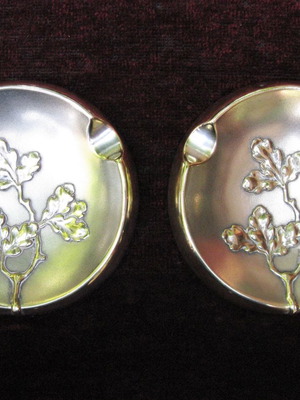 Ζεύγος σταχτοδοχεία μπρούτζινα με επάργυρωμα μεταχειρισμένα