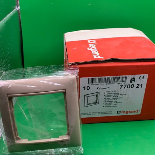 Valena Legrand frame new, clay color