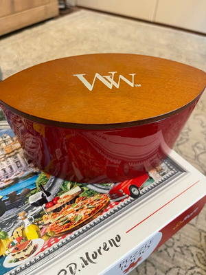 Yankee Candle WW Wood Wick glass container with lid used